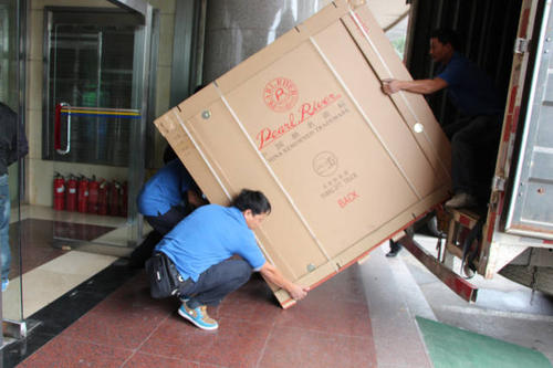 南浔钢琴贵重工艺品无忧运